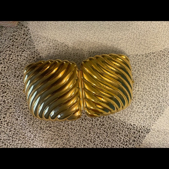 Mirror - Picture 2 of 3